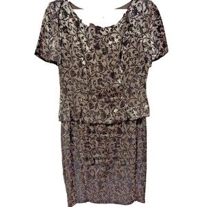 Maggy London Sz 6 Mother of the bride/groom Silver Jaquard‎ Peplum Dress Formal
